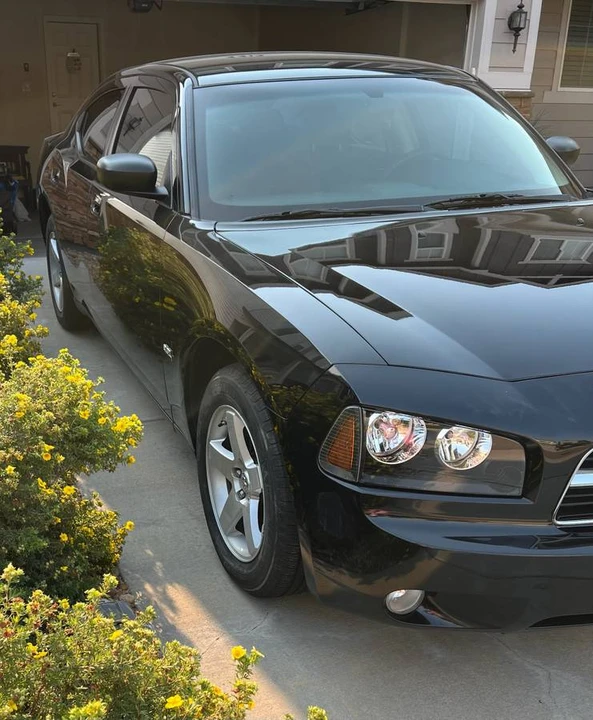 2009 Dodge Charger 6th Gen - Image 2 of 12