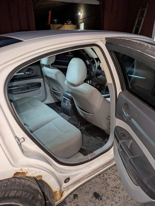 2009 Dodge Charger 6th Gen - Image 6 of 6