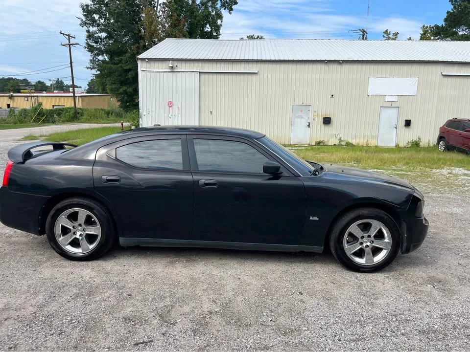 2009 Dodge Charger 6th Gen - Image 4 of 11