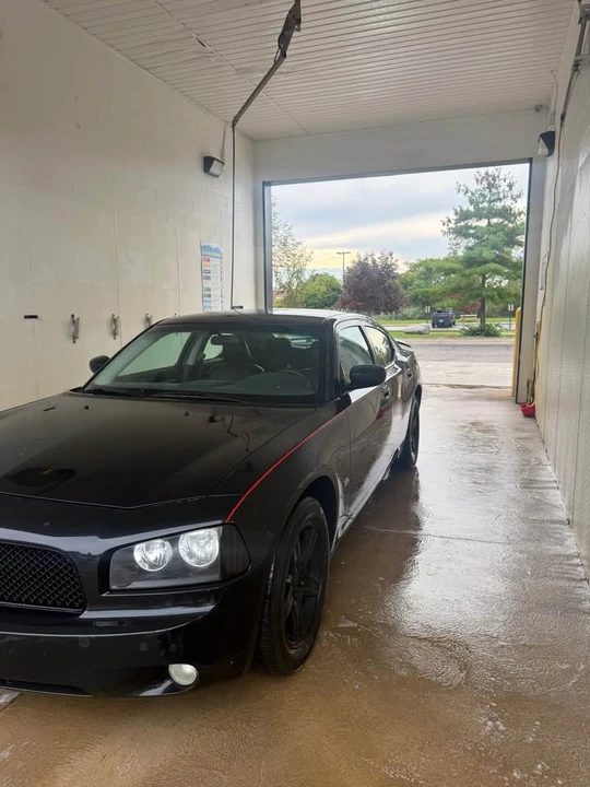 2009 Dodge Charger 6th Gen - Image 5 of 19