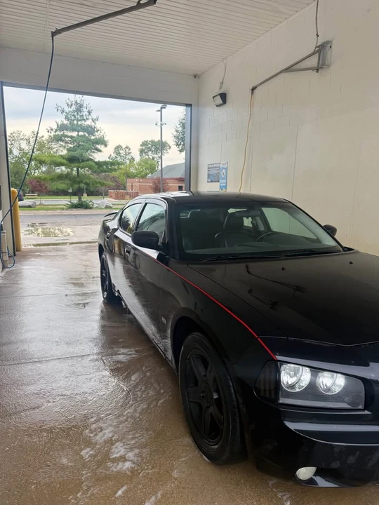 2009 Dodge Charger 6th Gen - Image 7 of 19