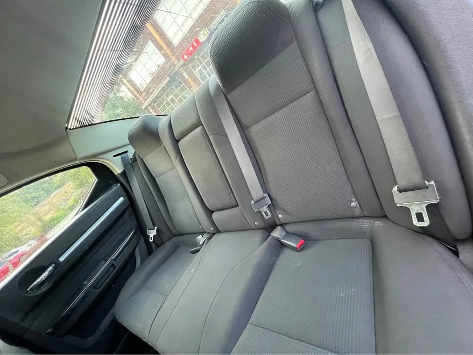 2009 Dodge Charger 6th Gen - Image 7 of 12