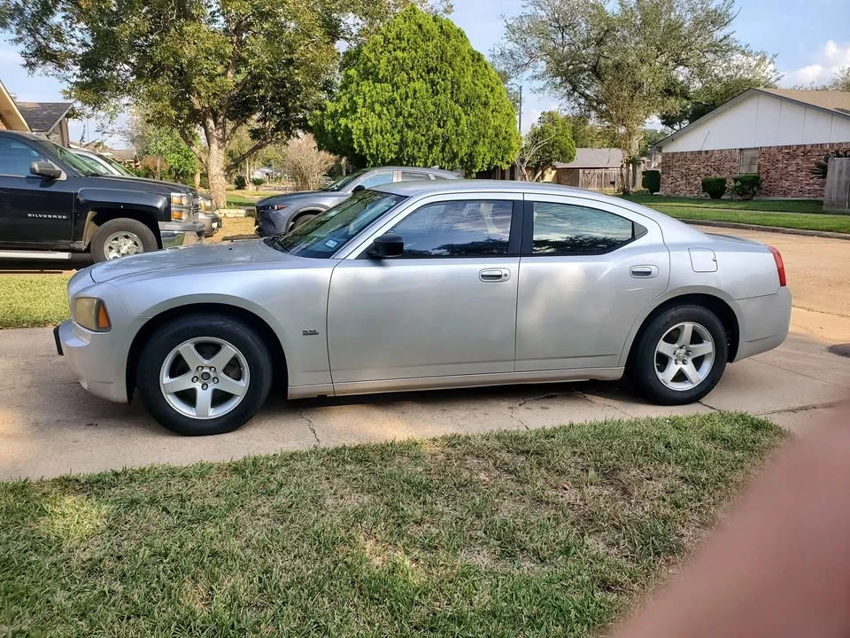 2009 Dodge Charger 6th Gen - Image 8 of 12