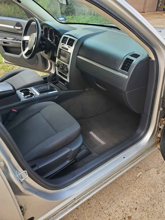 2009 Dodge Charger 6th Gen - Image 5 of 12