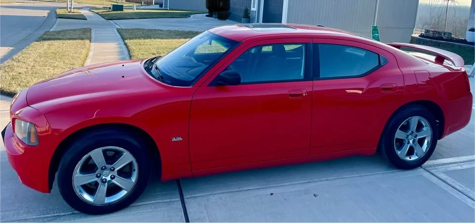 2009 Dodge Charger 6th Gen - Image 4 of 4