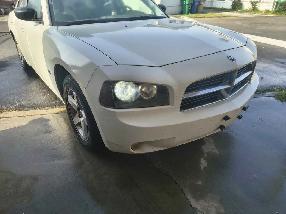 2009 Dodge Charger 6th Gen - Image 5 of 10