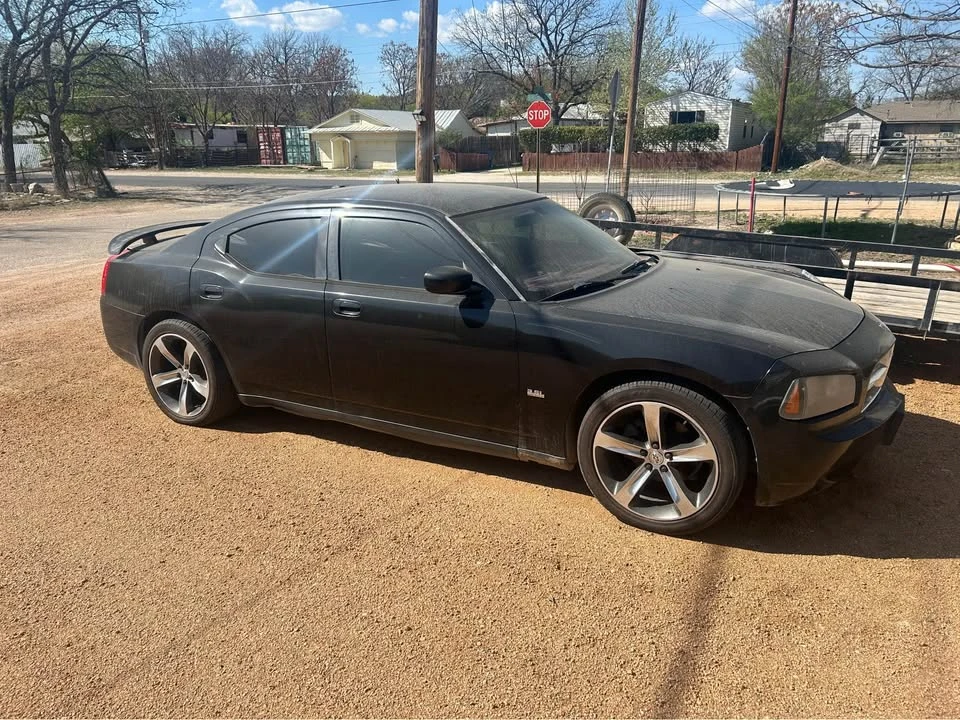 2009 Dodge Charger 6th Gen - Image 2 of 4