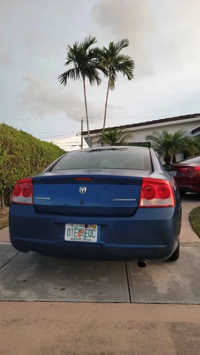 2009 Dodge Charger 6th Gen - Image 4 of 11