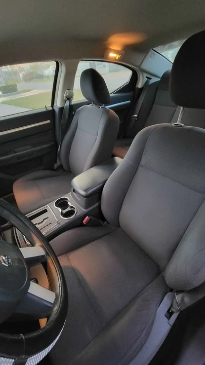 2009 Dodge Charger 6th Gen - Image 8 of 11