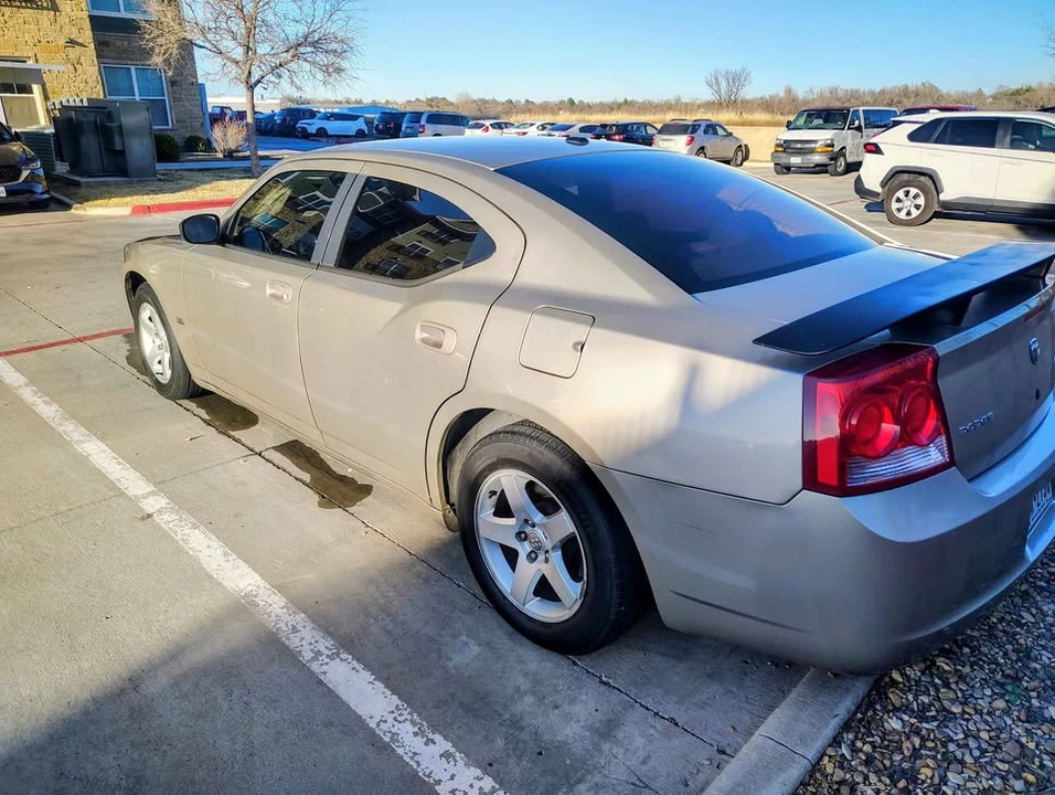 2009 Dodge Charger 6th Gen - Image 3 of 8