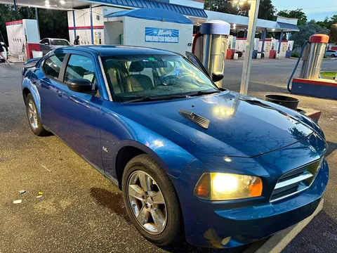 2009 Dodge Charger SXT Sedan 4D
