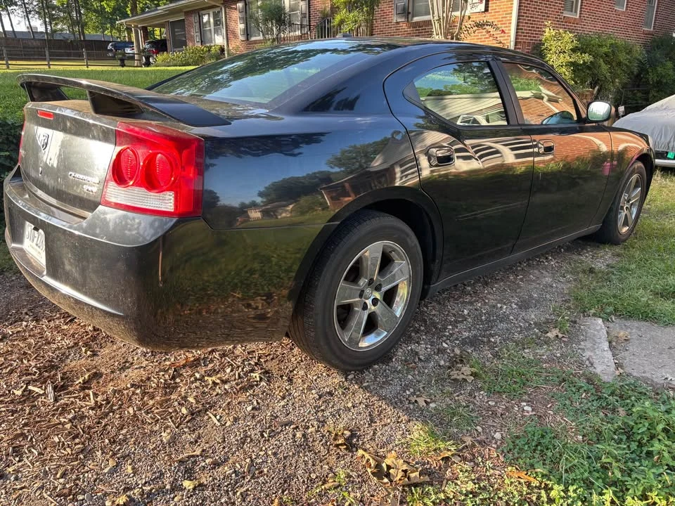 2009 Dodge Charger 6th Gen - Image 2 of 3