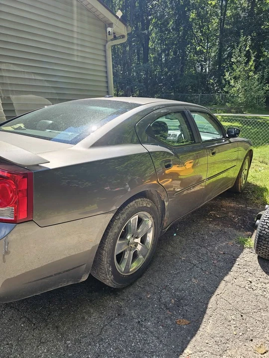 2009 Dodge Charger 6th Gen - Image 8 of 10