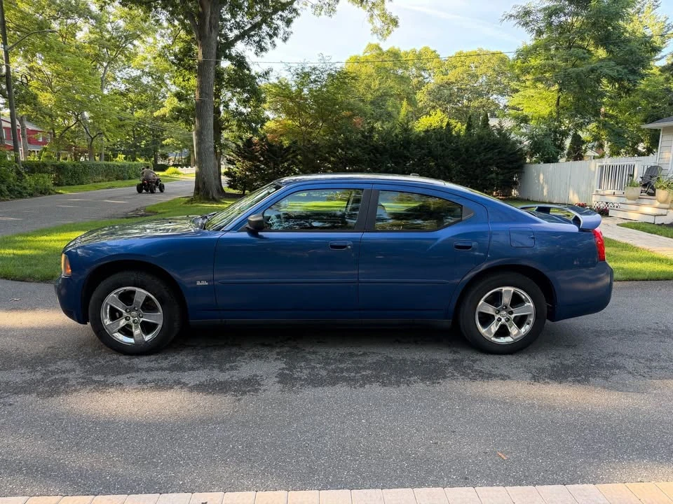 2009 Dodge Charger 6th Gen - Image 3 of 12