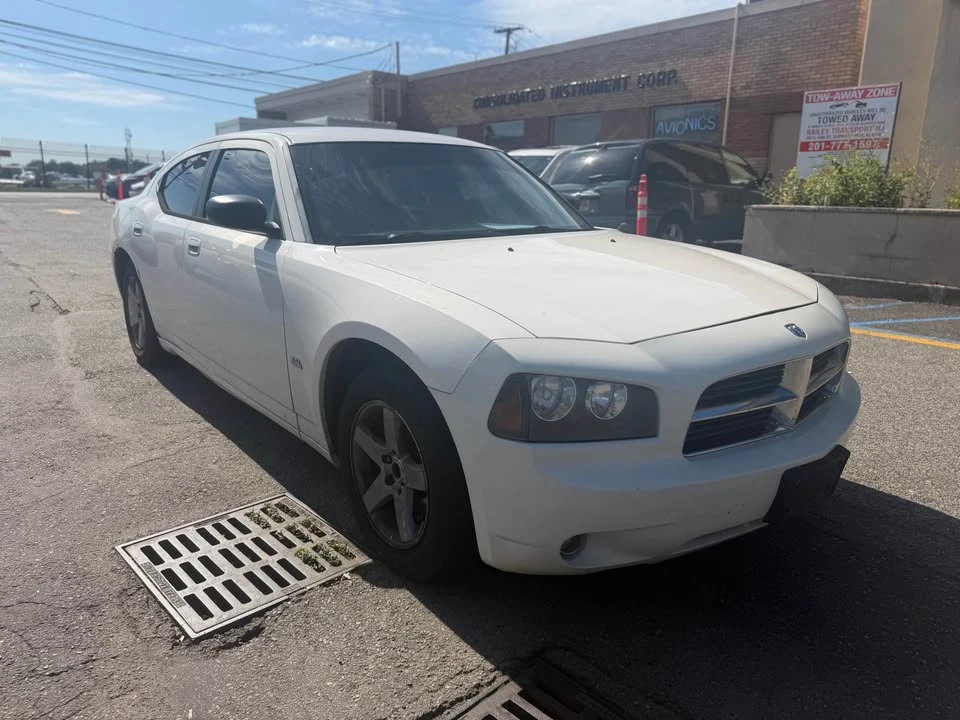 2009 Dodge Charger 6th Gen - Image 8 of 16