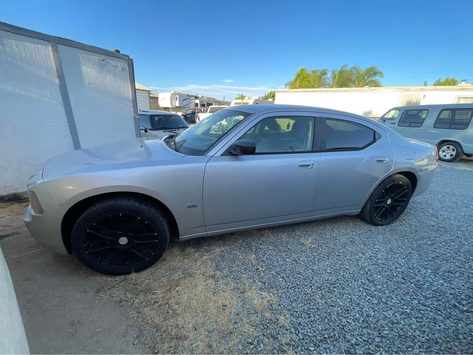 2009 Dodge Charger 6th Gen - Image 2 of 7