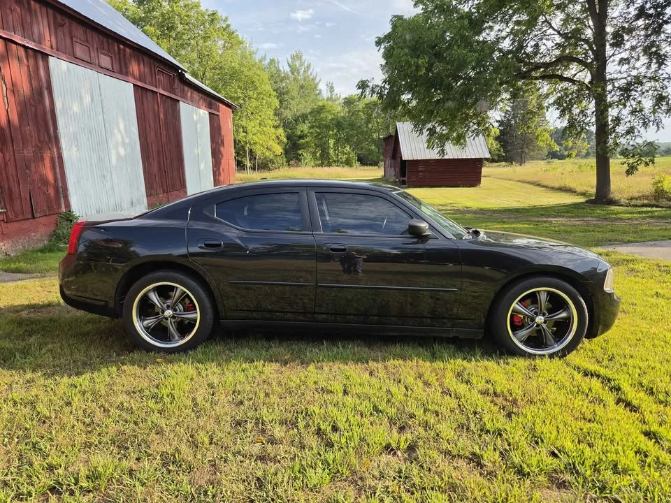 2009 Dodge Charger 6th Gen - Image 2 of 14