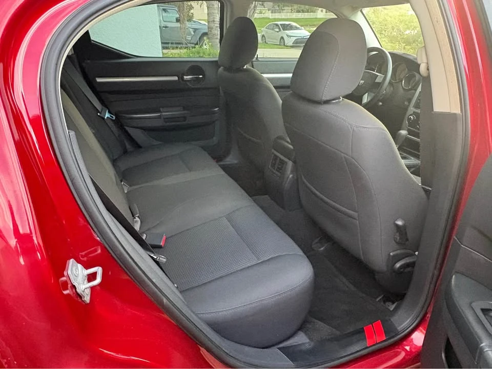2009 Dodge Charger 6th Gen - Image 9 of 14