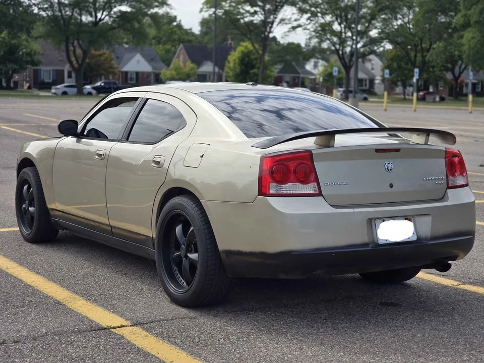 2009 Dodge Charger 6th Gen - Image 7 of 16