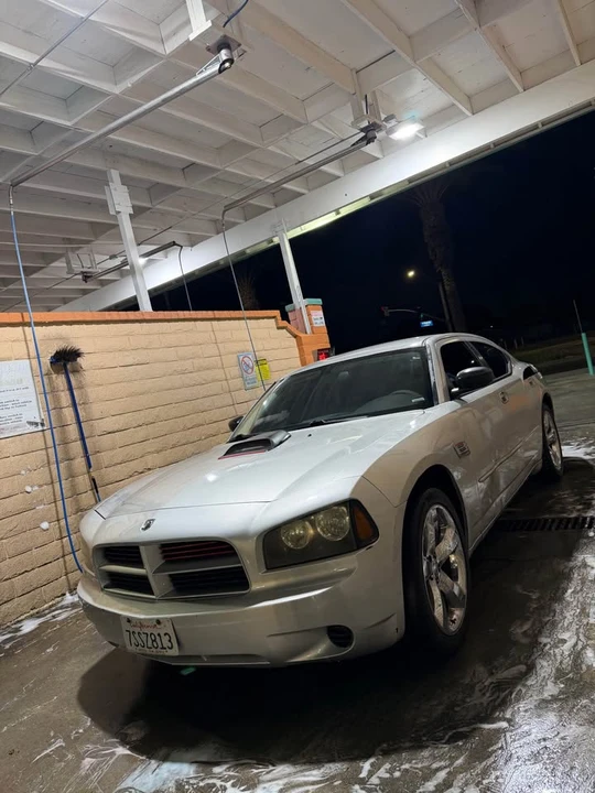 2009 Dodge Charger 6th Gen - Image 2 of 3