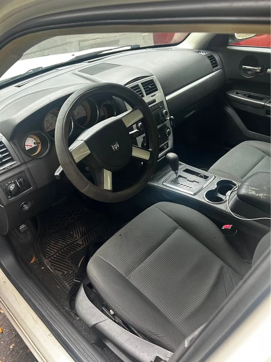 2009 Dodge Charger 6th Gen - Image 5 of 6