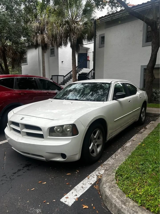 2009 Dodge Charger 6th Gen - Image 3 of 6