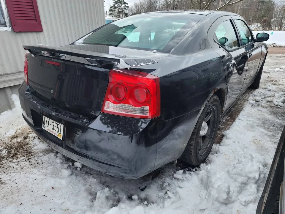 2009 Dodge Charger 6th Gen - Image 3 of 4