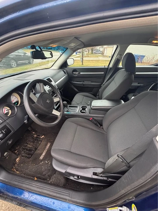 2009 Dodge Charger 6th Gen - Image 11 of 16