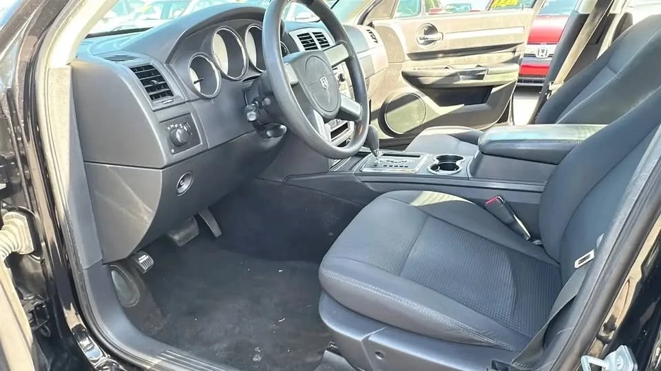 2009 Dodge Charger 6th Gen - Image 15 of 20