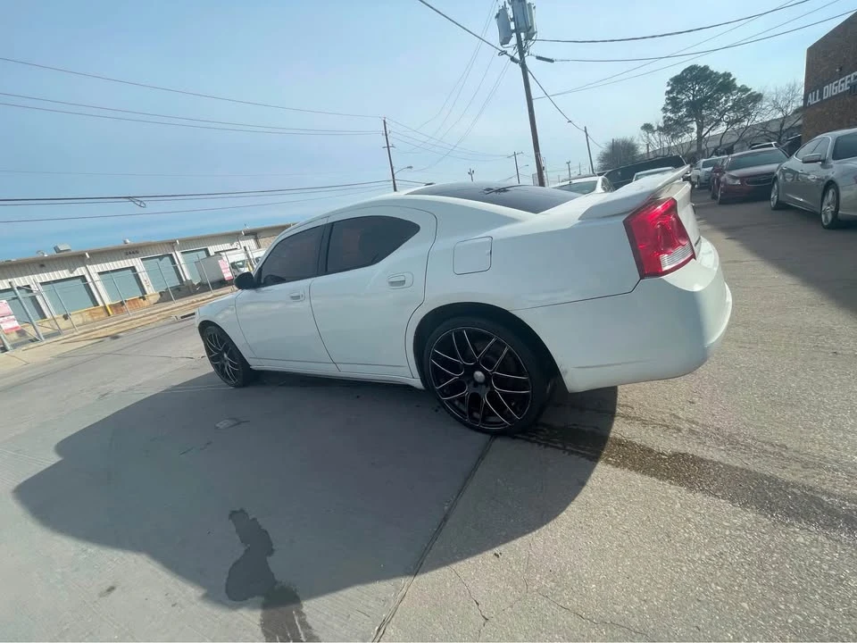 2009 Dodge Charger 6th Gen - Image 5 of 7