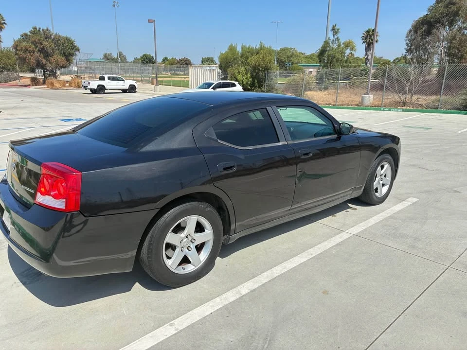 2009 Dodge Charger 6th Gen - Image 4 of 7