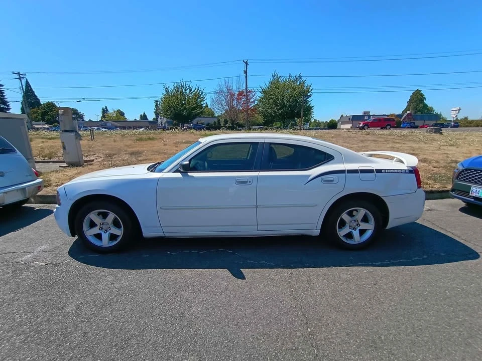 2009 Dodge Charger 6th Gen - Image 2 of 12