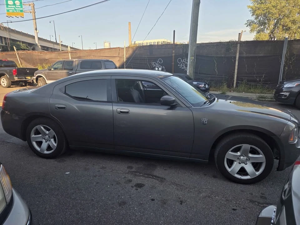 2009 Dodge Charger 6th Gen - Image 5 of 10