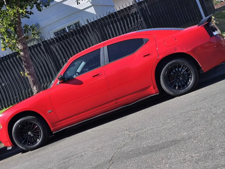 2009 Dodge Charger 6th Gen - Image 5 of 19