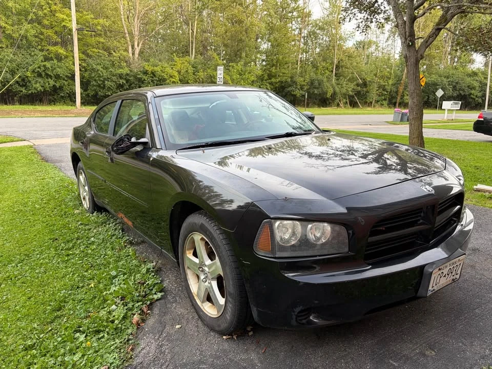 2009 Dodge Charger 6th Gen - Image 2 of 4