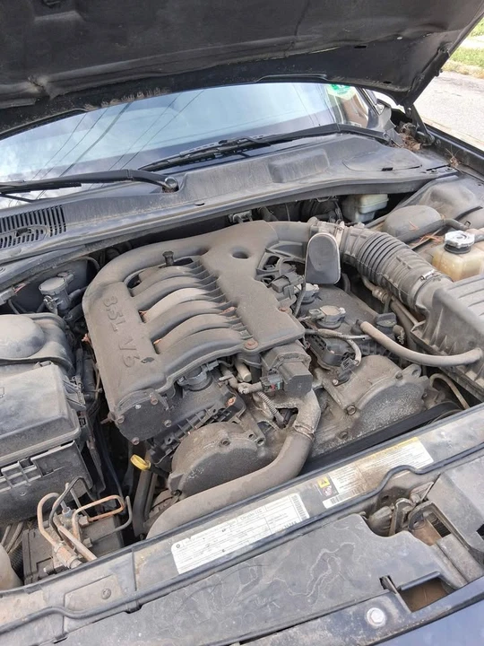 2009 Dodge Charger 6th Gen - Image 16 of 17