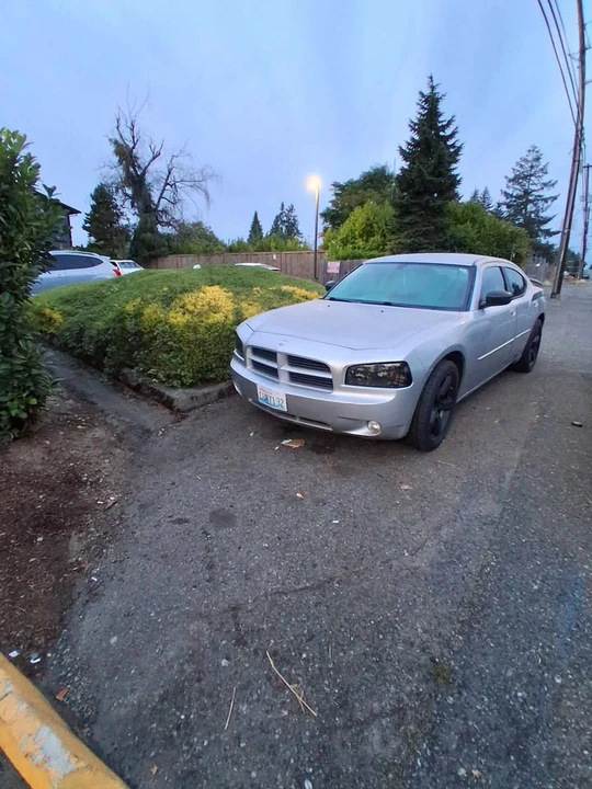 2009 Dodge Charger 6th Gen - Image 5 of 5