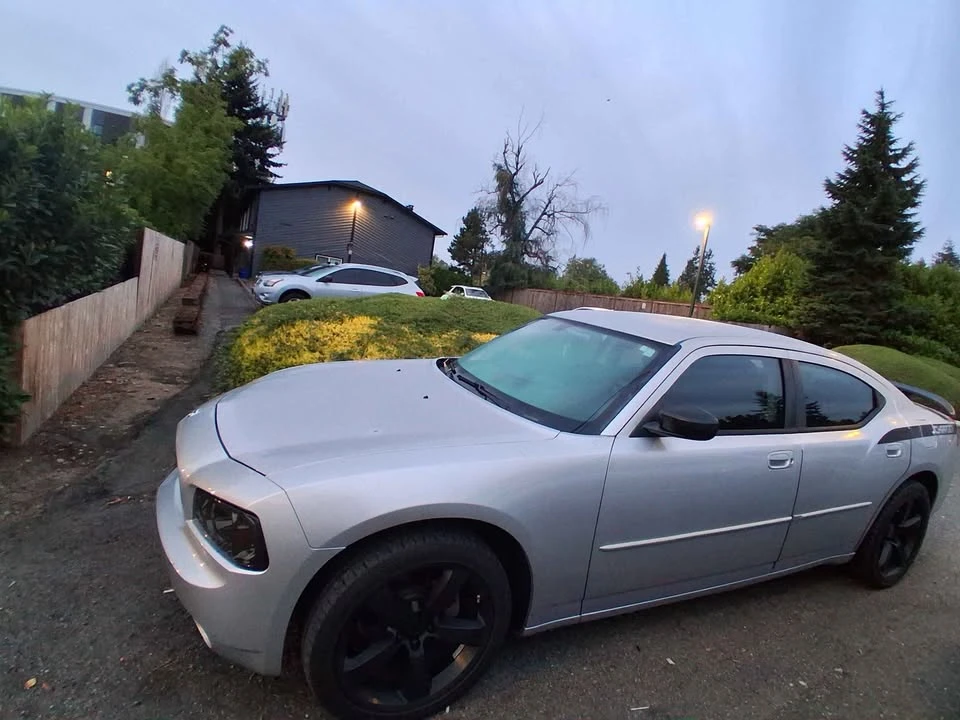 2009 Dodge Charger 6th Gen - Image 4 of 5
