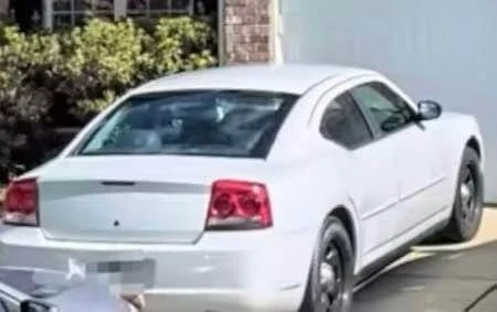 2009 Dodge Charger 6th Gen - Image 5 of 6