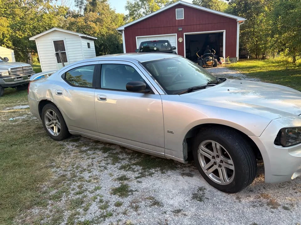 2009 Dodge Charger 6th Gen - Image 3 of 10