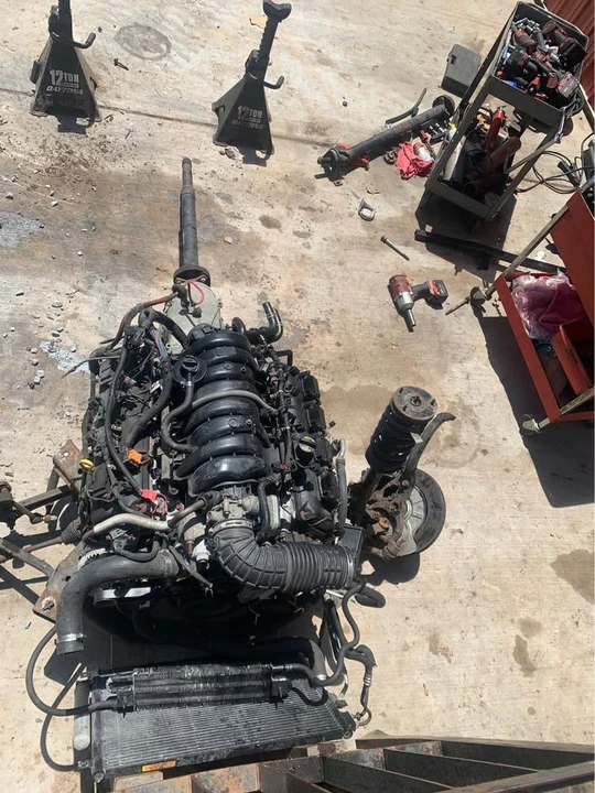 2009 Parts & Memorabilia Engines - Image 4 of 4