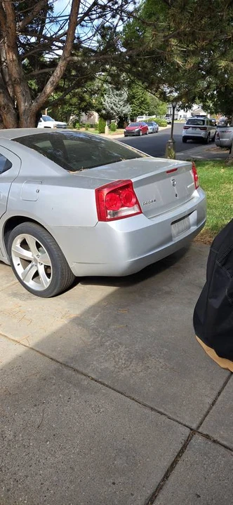 2009 Dodge Charger 6th Gen - Image 4 of 14