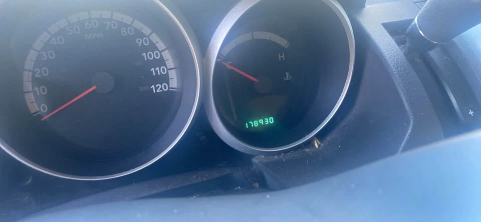 2009 Dodge Caravan - Image 14 of 19