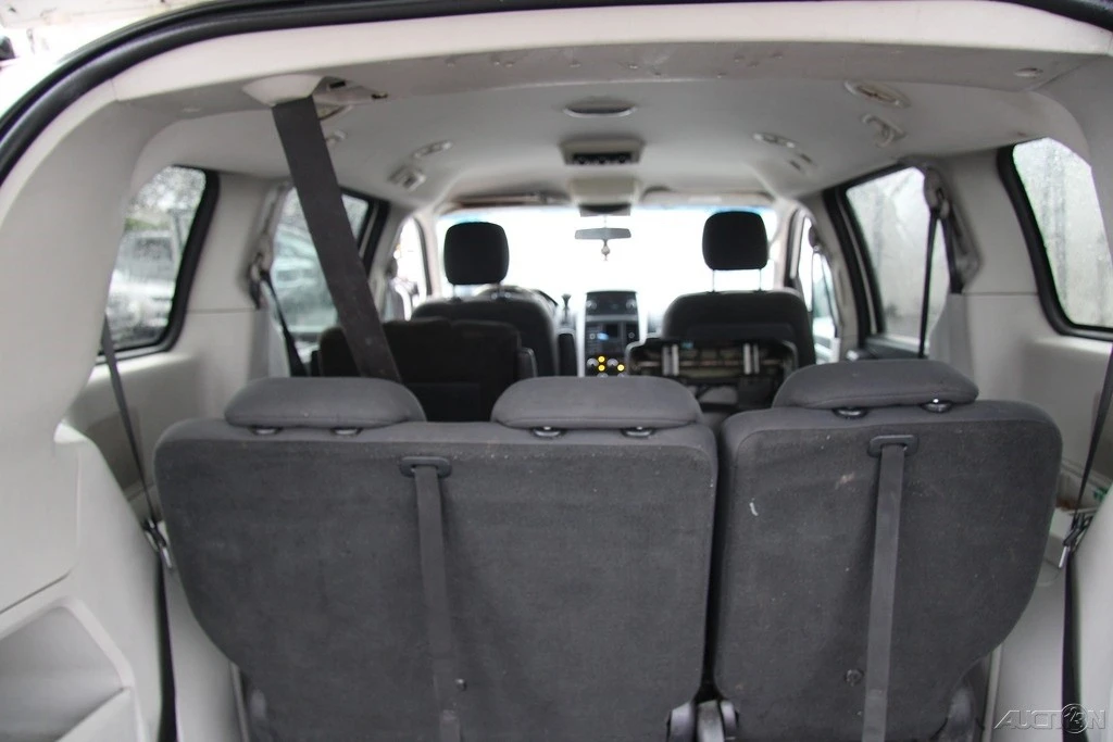 2009 Dodge Caravan - Image 21 of 21