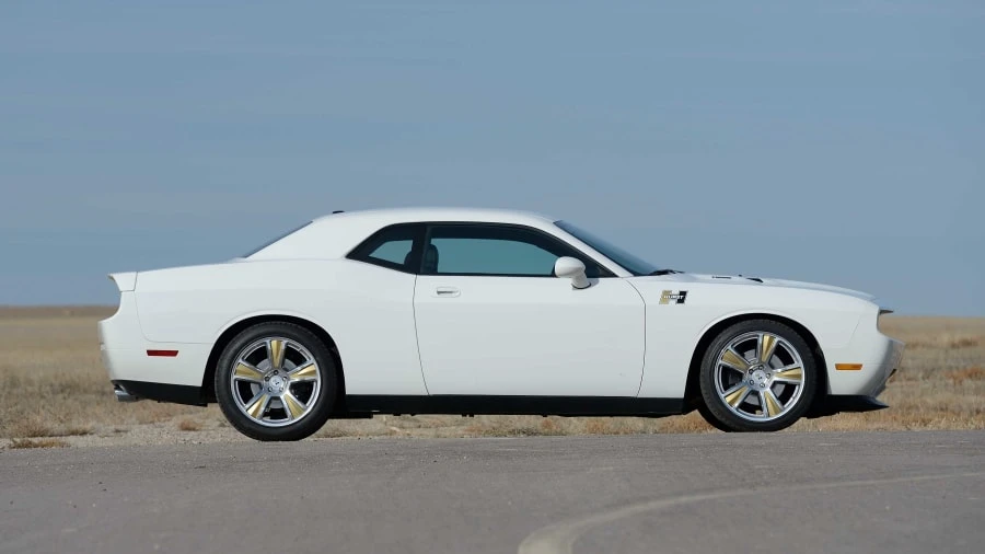 2009 Dodge Challenger 3rd Gen - Image 19 of 20