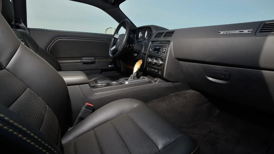 2009 Dodge Challenger 3rd Gen - Image 5 of 20