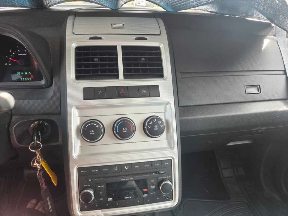 2009 Dodge Journey - Image 3 of 3