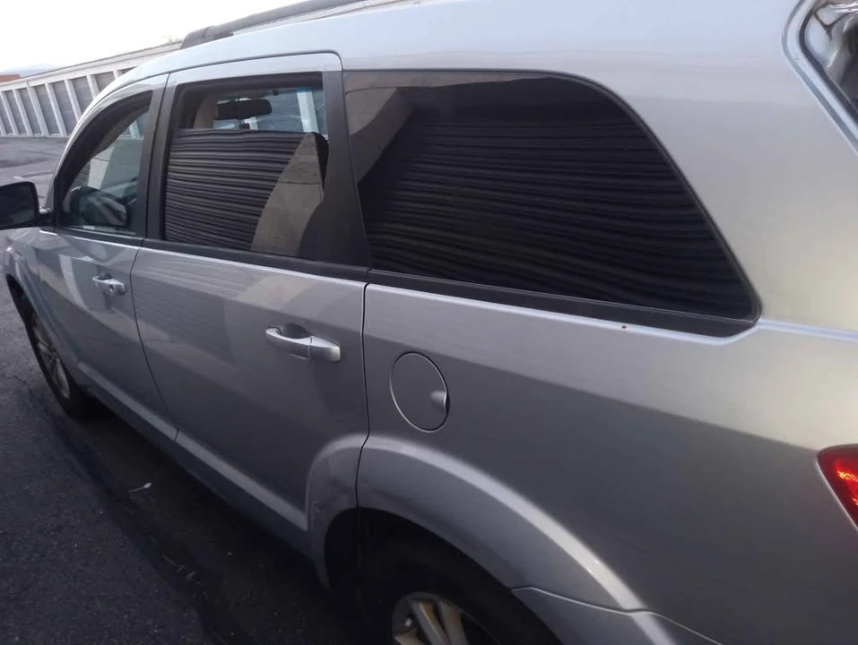 2009 Dodge Journey - Image 2 of 19