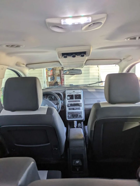 2009 Dodge Journey - Image 12 of 16