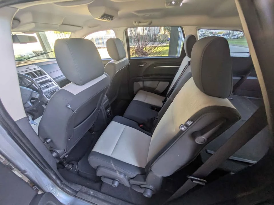 2009 Dodge Journey - Image 9 of 16